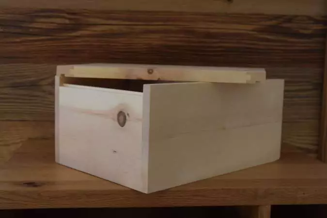 Zirbenbrotdose von Tobias Felgner